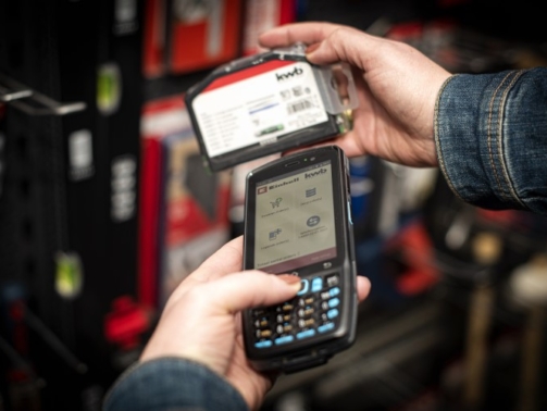 Scannen van producten met mobiele terminal
